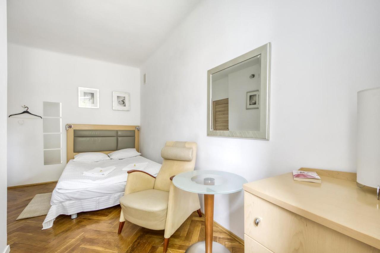 404 Rooms Obrzezna Mokotow Warsawa Bagian luar foto